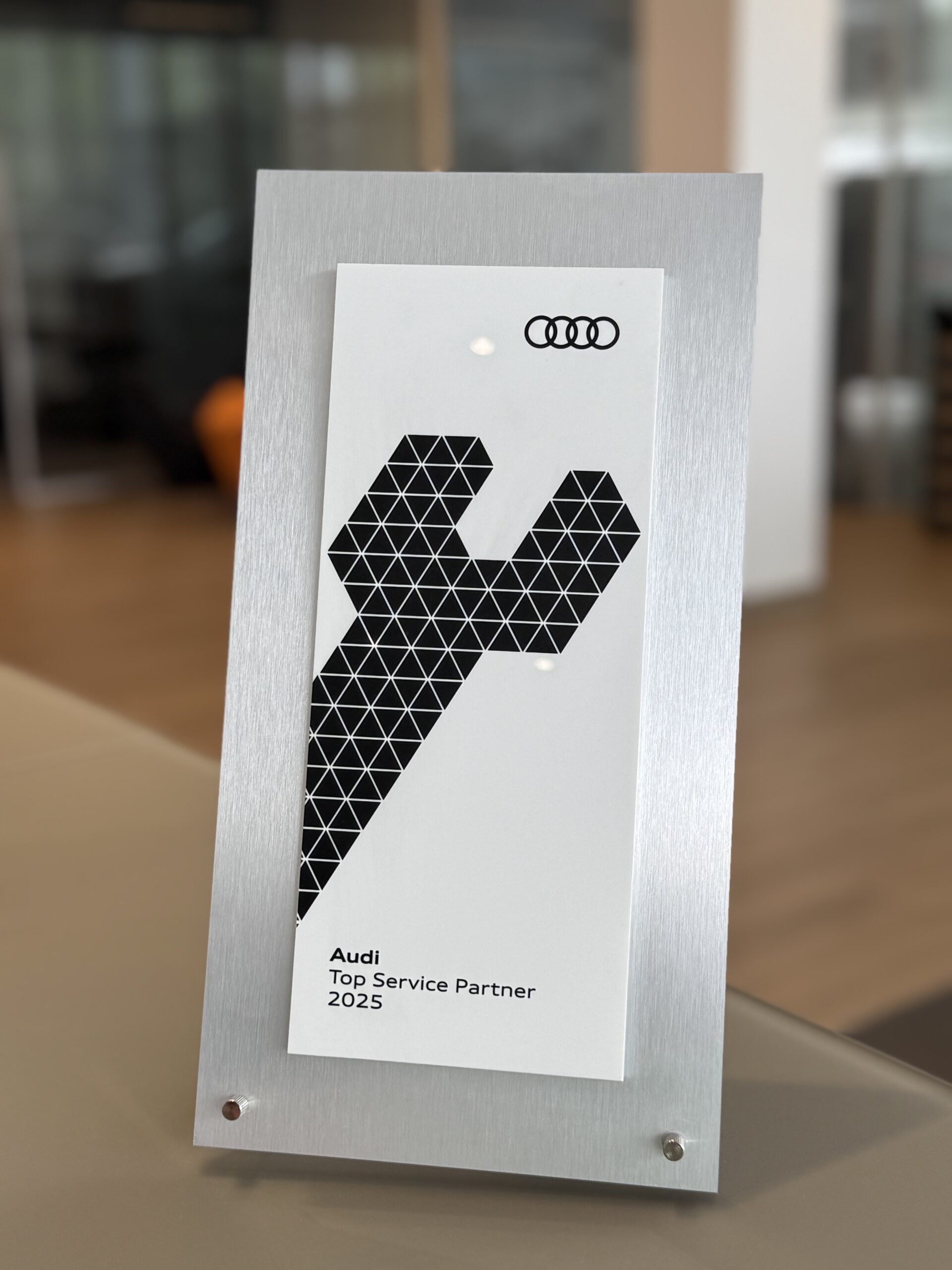 Audi Top Service 2025 Side
